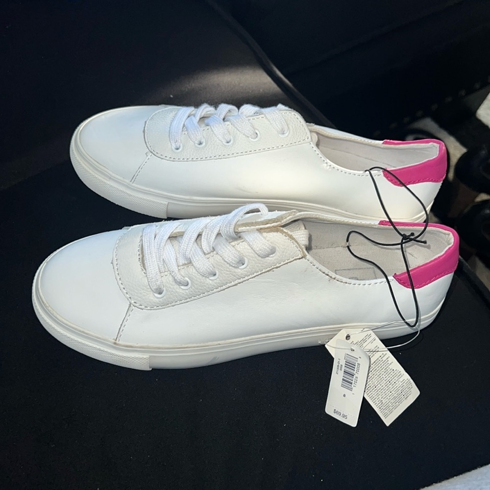 NWT Tennis 🎾 Sneakers
